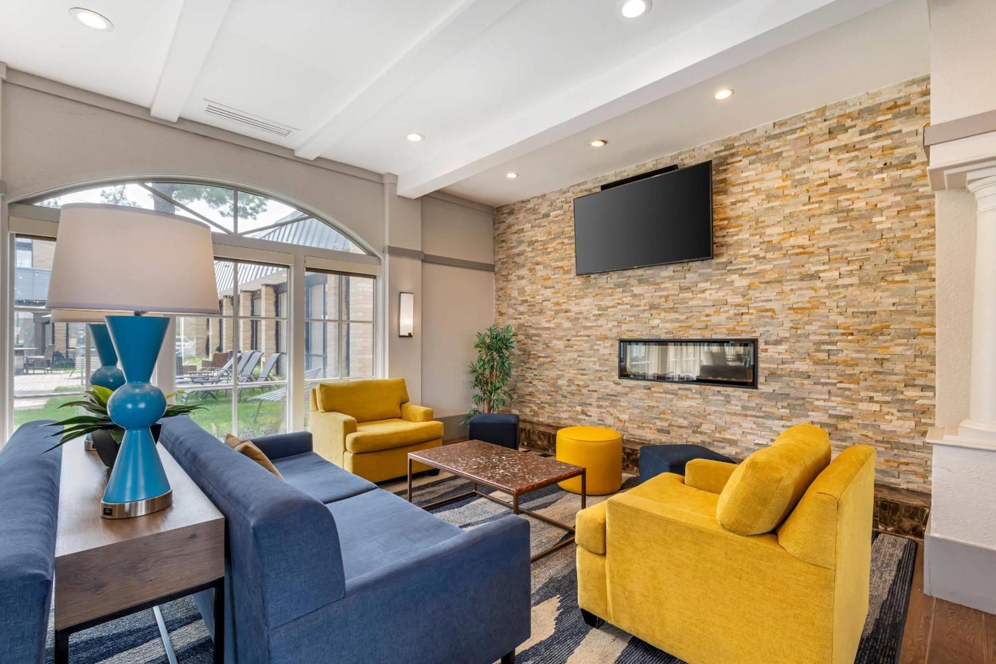 Inn Comfort Msp Airport - Mall Of America 3*