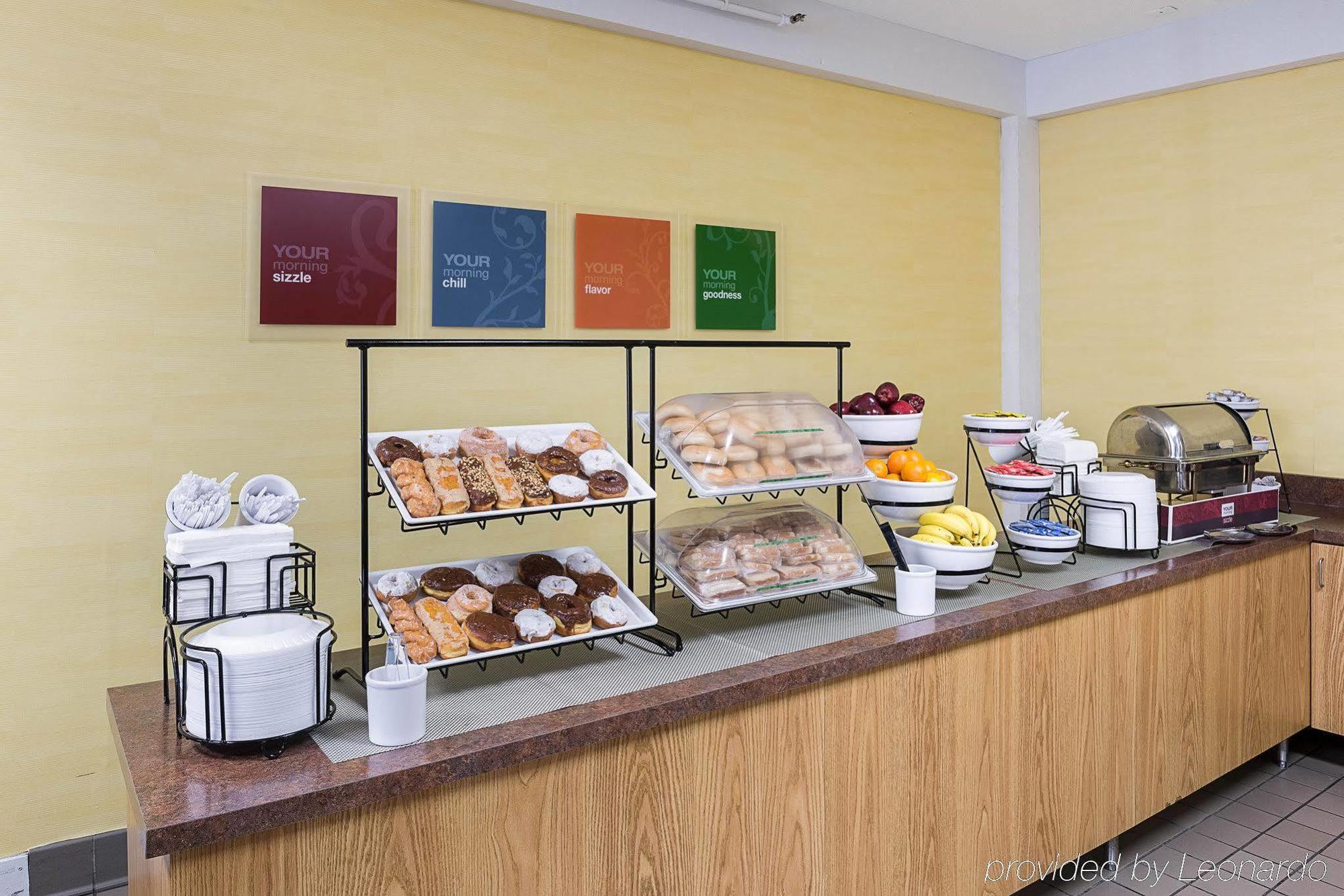 Comfort Msp Airport - Mall Of America Inn 3*