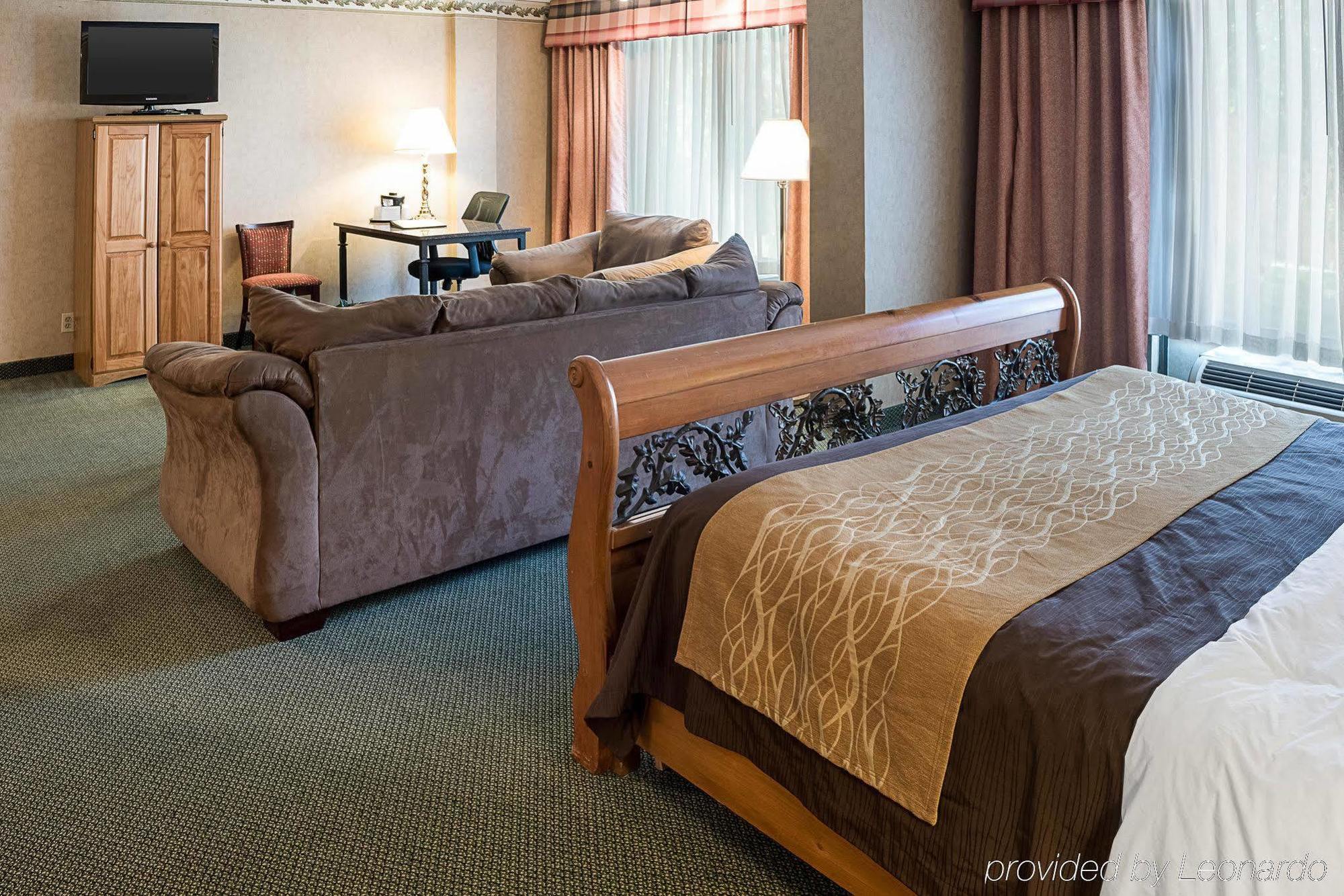 Comfort Msp Airport - Mall Of America 3*